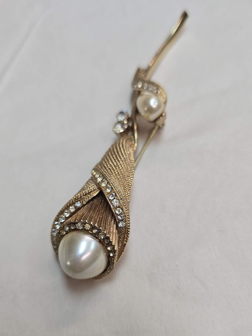 Coro Gold-Tone Calla Lily Flower Brooch 1950's